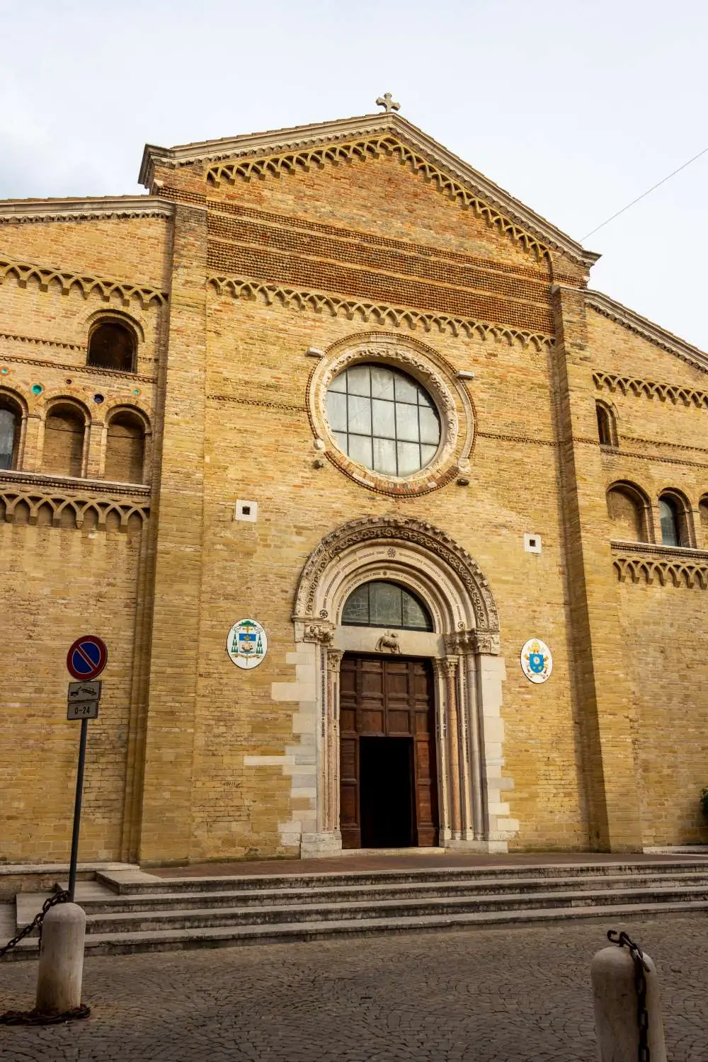 fano basílica vitrúvio arquitetura romana